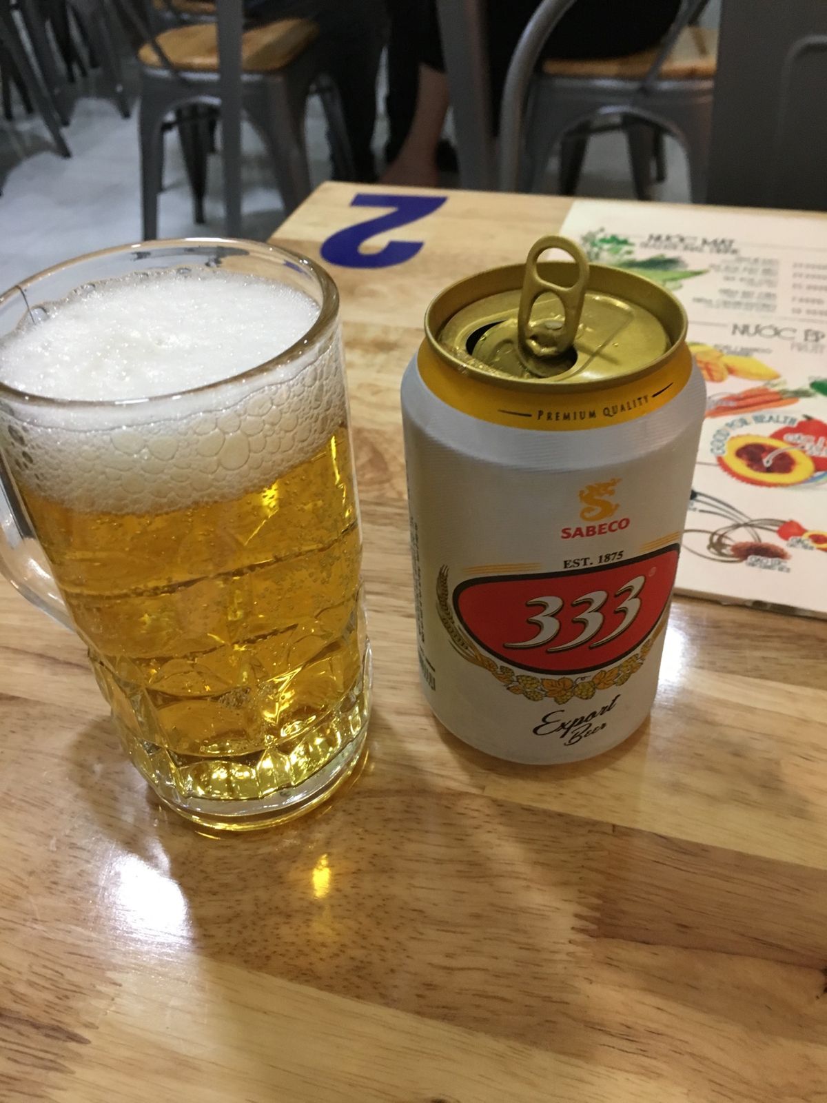 ベトナム戦争証跡博物館でベトナム戦争について考える。
ここが社会主義国で...