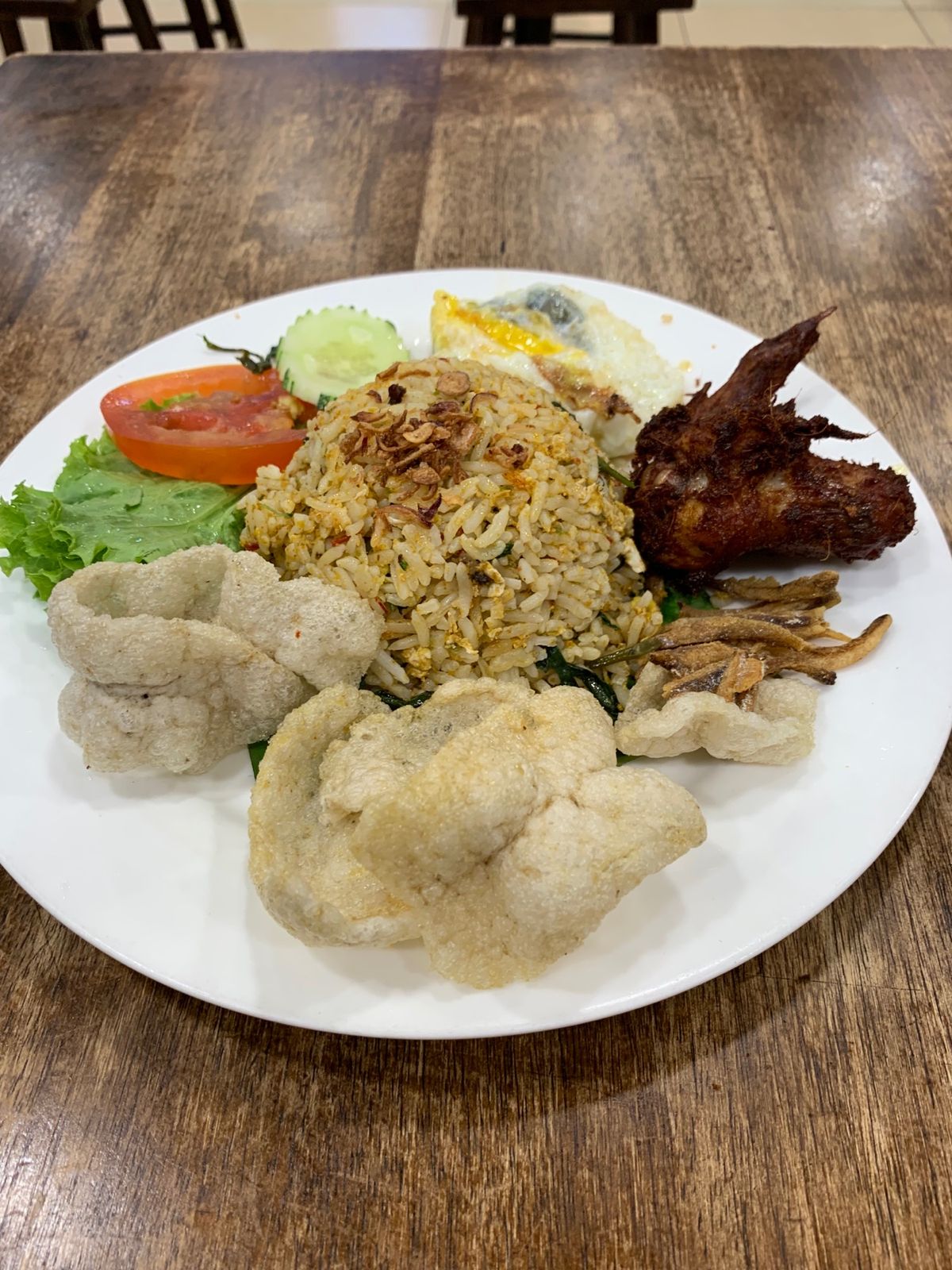 乗り換えの時間を利用して、KLセントラルまで出てみました。