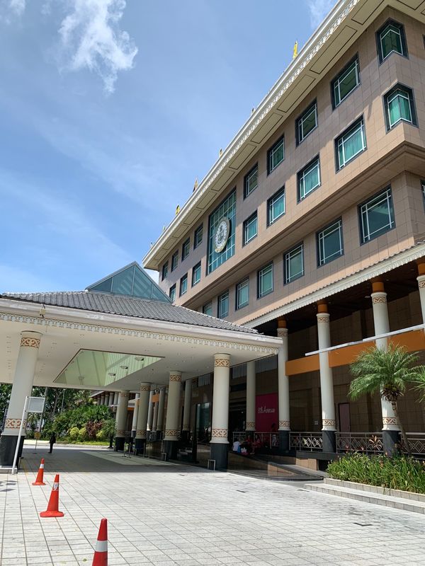 ブルネイ・ダルサラーム国・バンダルスリブガワン「マレーシア経由、アジアの産油国ブルネイ・ダルサラームへ」の写真