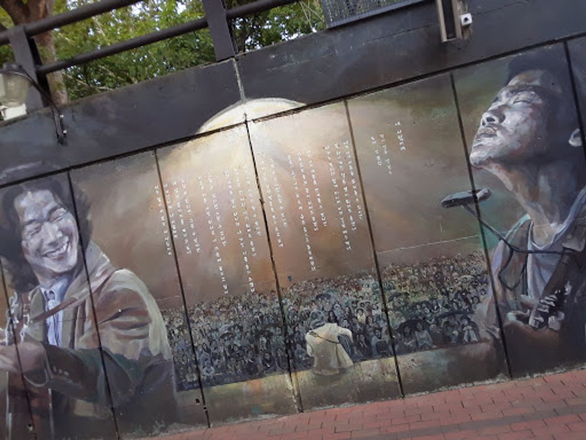 韓国南部のテグ。友人に連れられて名物だというgob changを食べに行く...