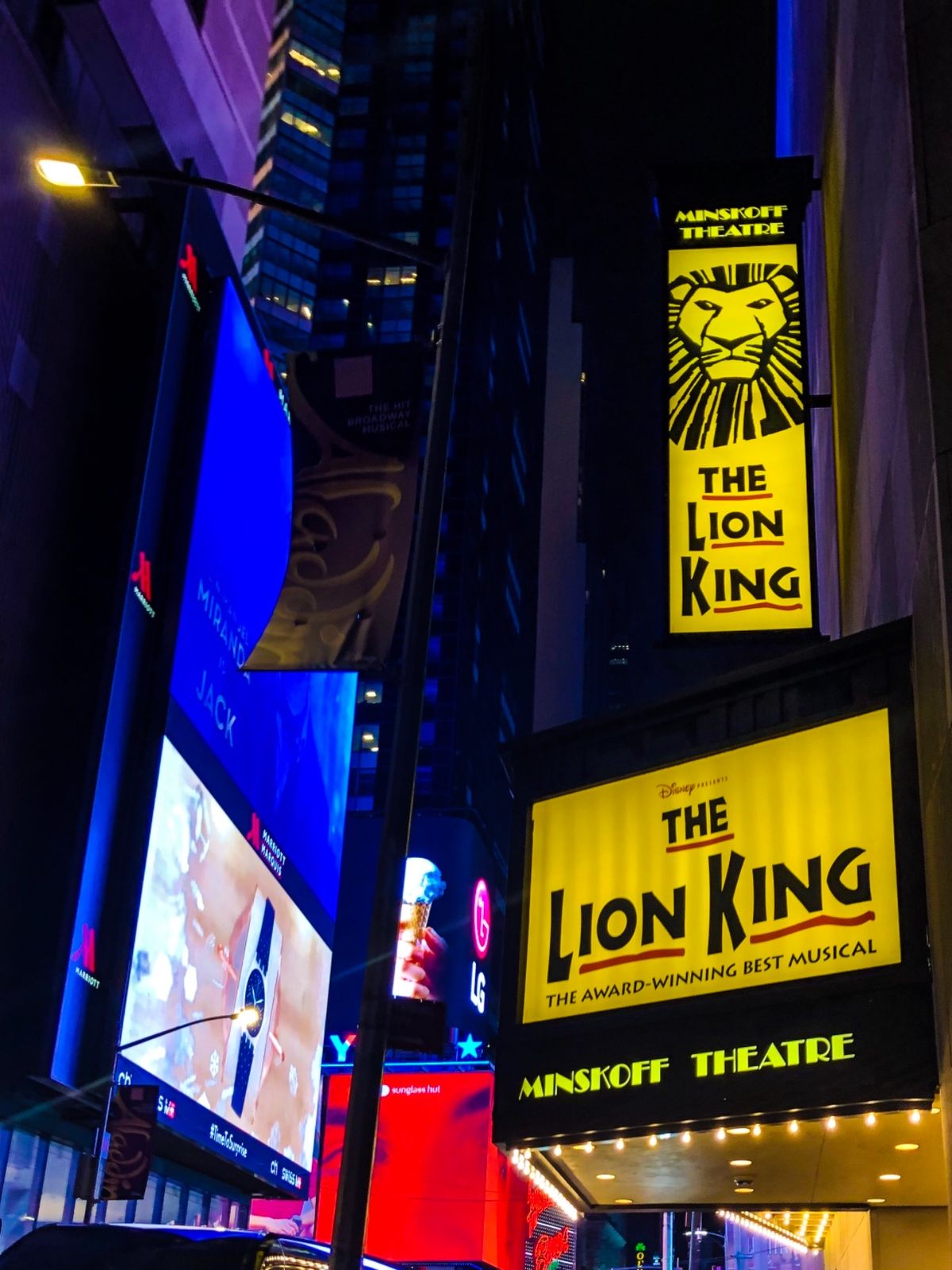 自然史博物館はナイトミュージアムの世界観。自由の女神クルーズは、アジア人の...