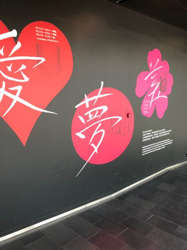 イギリス(英国)・London「イギリス旅行」の写真:ヘルシンキから約3時間ほどでイギリスのヒ...