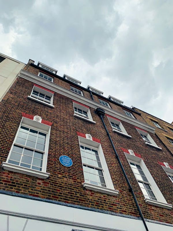 イギリス(英国)・London「イギリス旅行」の写真:ビートルズの最後のライブ「ルーフトップ・...