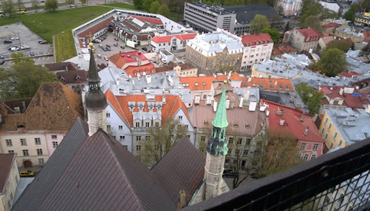 首都タリンは小さな街だけれど、見所がたくさんある街
イメージにあった古いヨ...