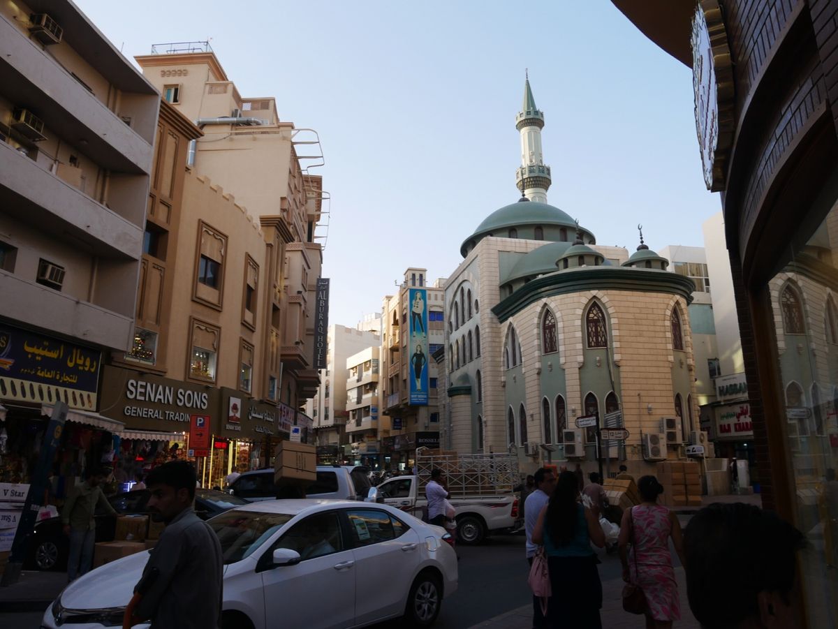 オールドドバイ 
オールドドバイの客引きは不快でしかなかった…
強引な客引...