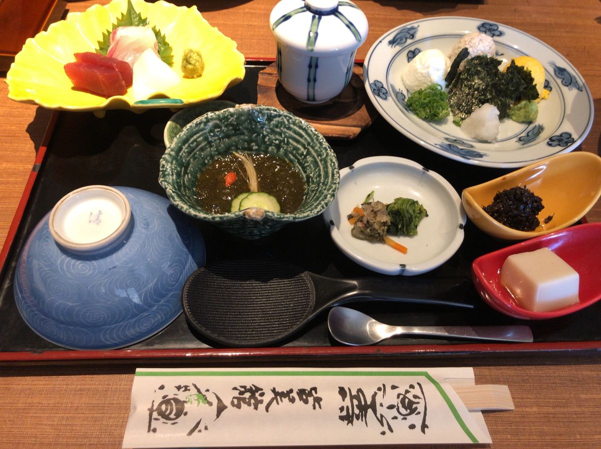 足立美術館を楽しんだ後は八重垣神社の水占い。水占いでは「悩み事解決する」と...