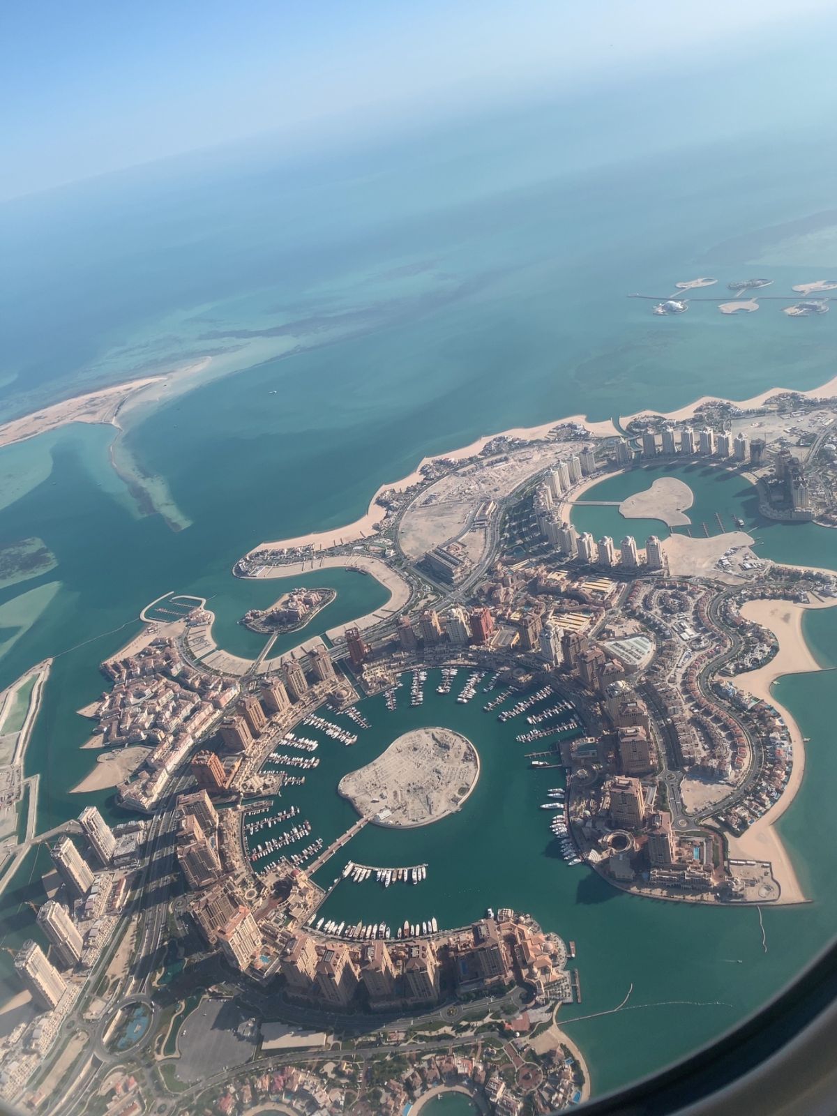 ドーハの街並み 飛行機より