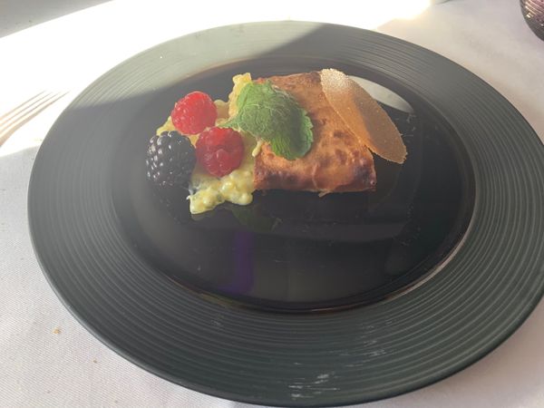 カタール「2018年11月欧州出張  ドーハ」の写真：カタール航空食事その3➕ラウンジの食事