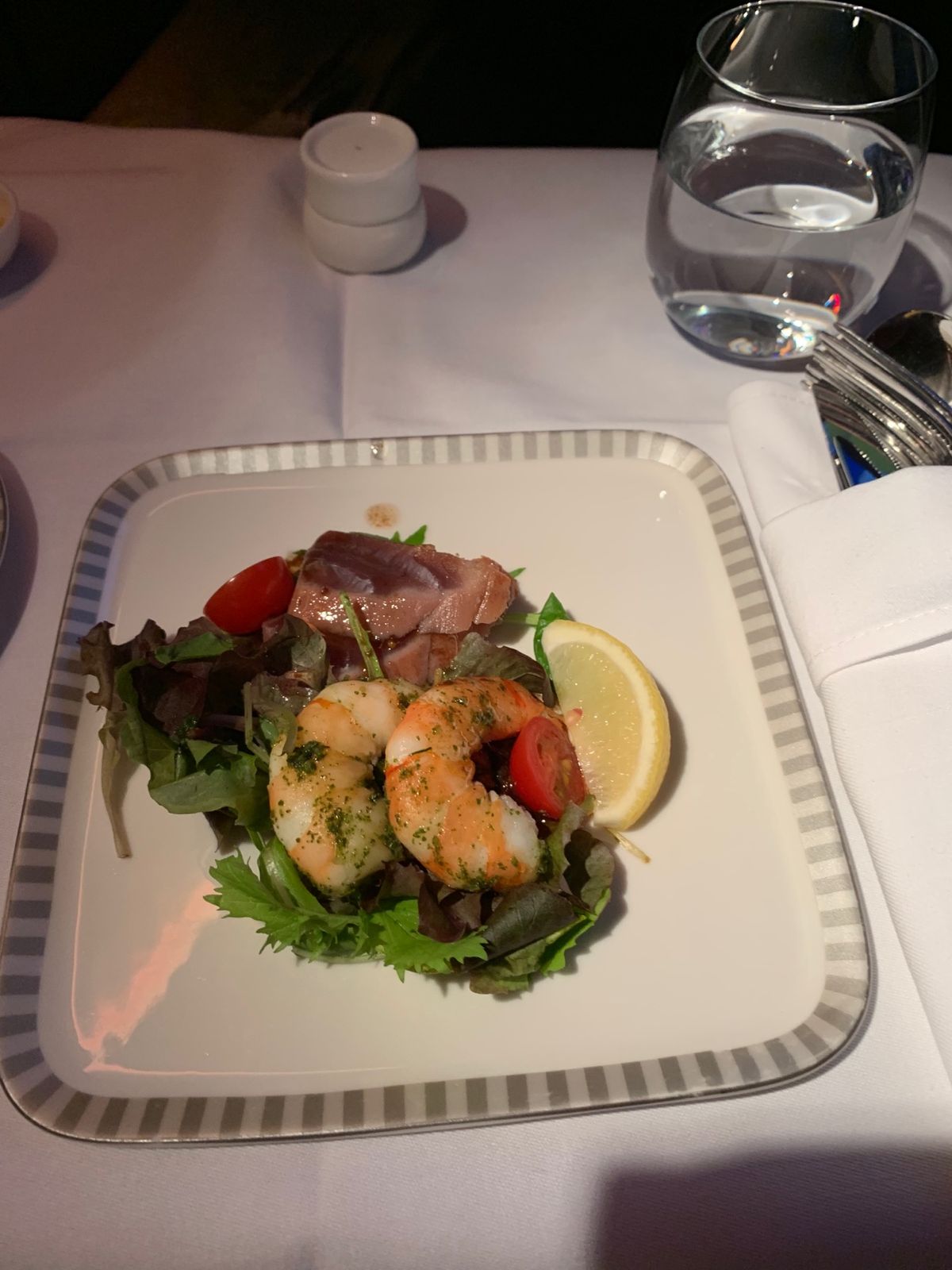 シンガポール航空 ビジネスクラス ロス 食事 その1