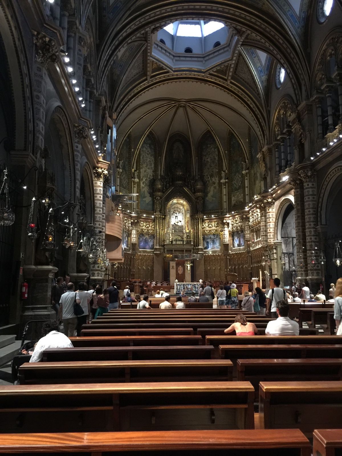 ダンブラウン最新作の舞台！モンセラート。