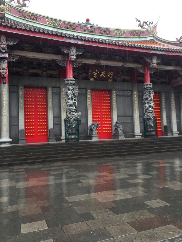 台湾「台湾」の写真：台風2つ同時遭遇でしたがチャイナエアライ...