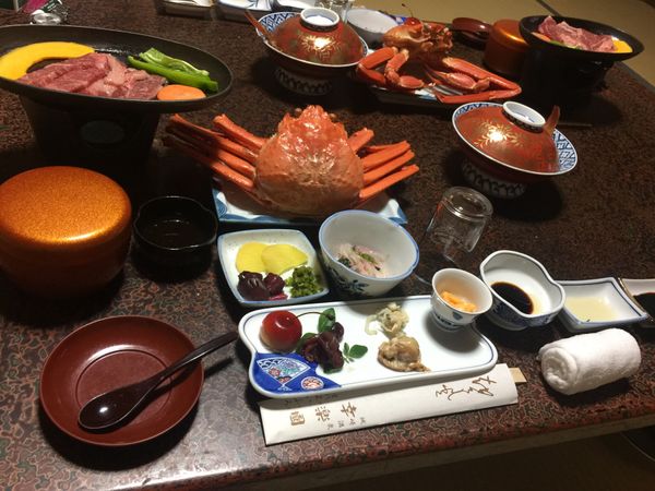 日本・天橋立「城崎温泉」の写真：カニは食べ放題。温泉は入り放題。良い旅でした。