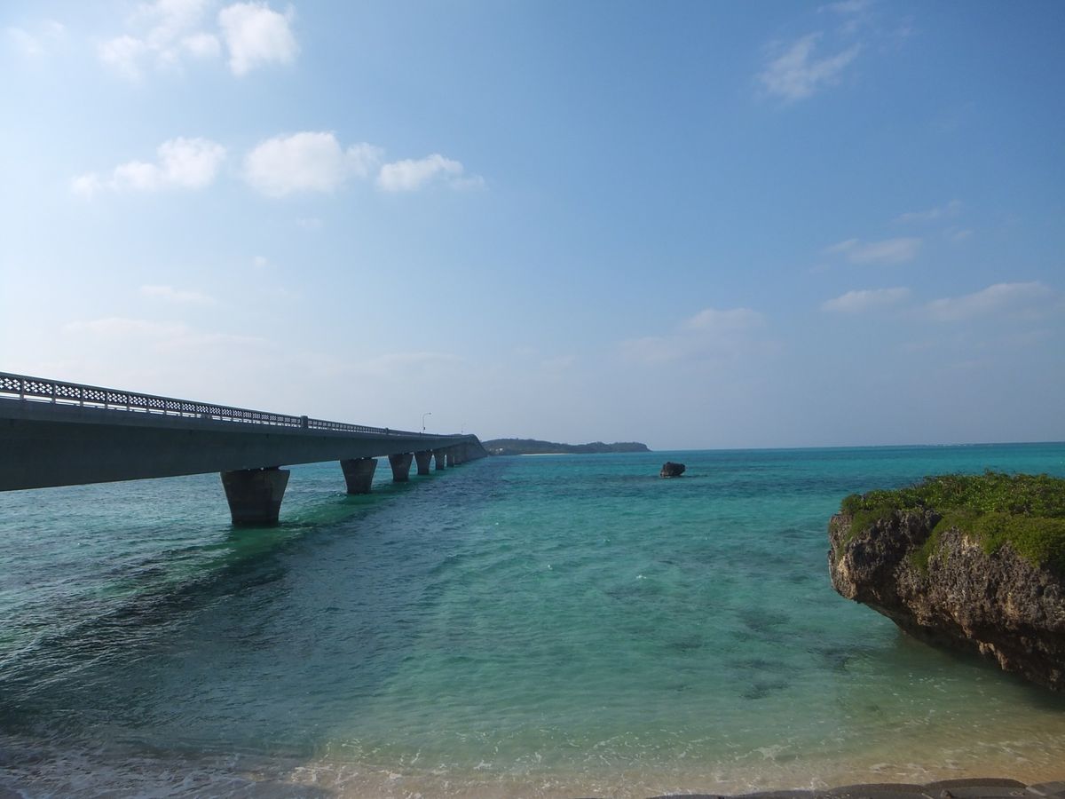 宮古島の海ってこんな綺麗なんだー

