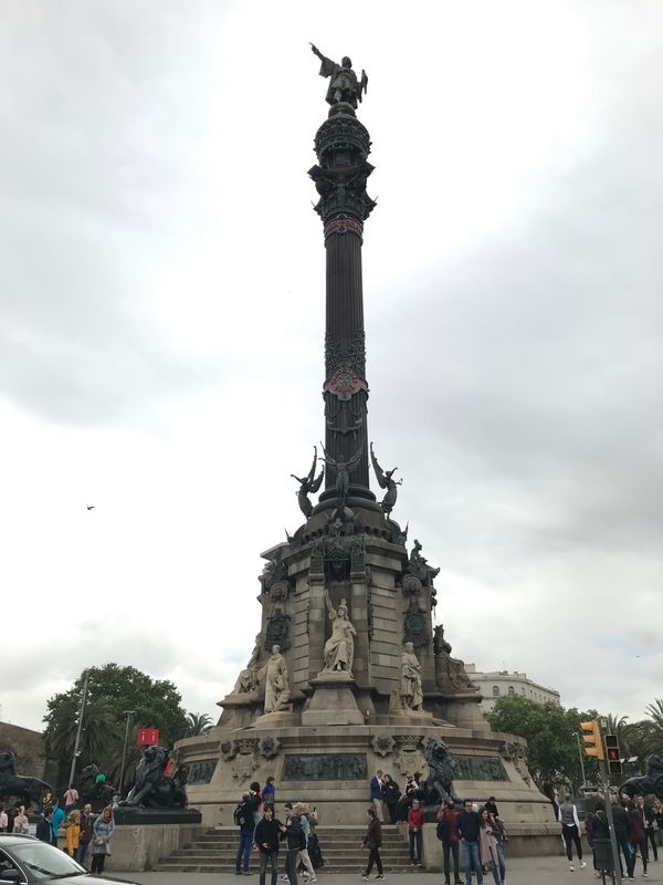 スペイン・バルセロナ「スペイン🇪🇸一人旅」の写真：バルセロナでジェームズタレル作品に出会え...