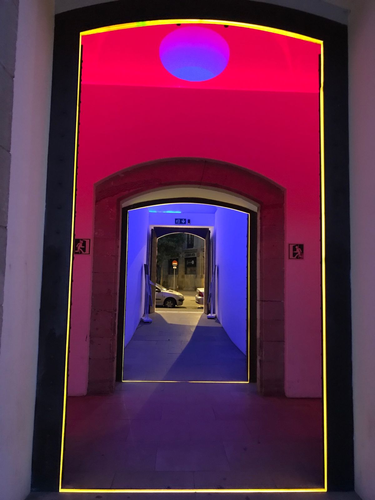 バルセロナでジェームズタレル作品に出会えるなんて✨感動！