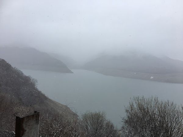 ジョージア・Tbilisi「ワインとヒンカリ」の写真：翌日はカズベキに行くツアーに参加したが、...