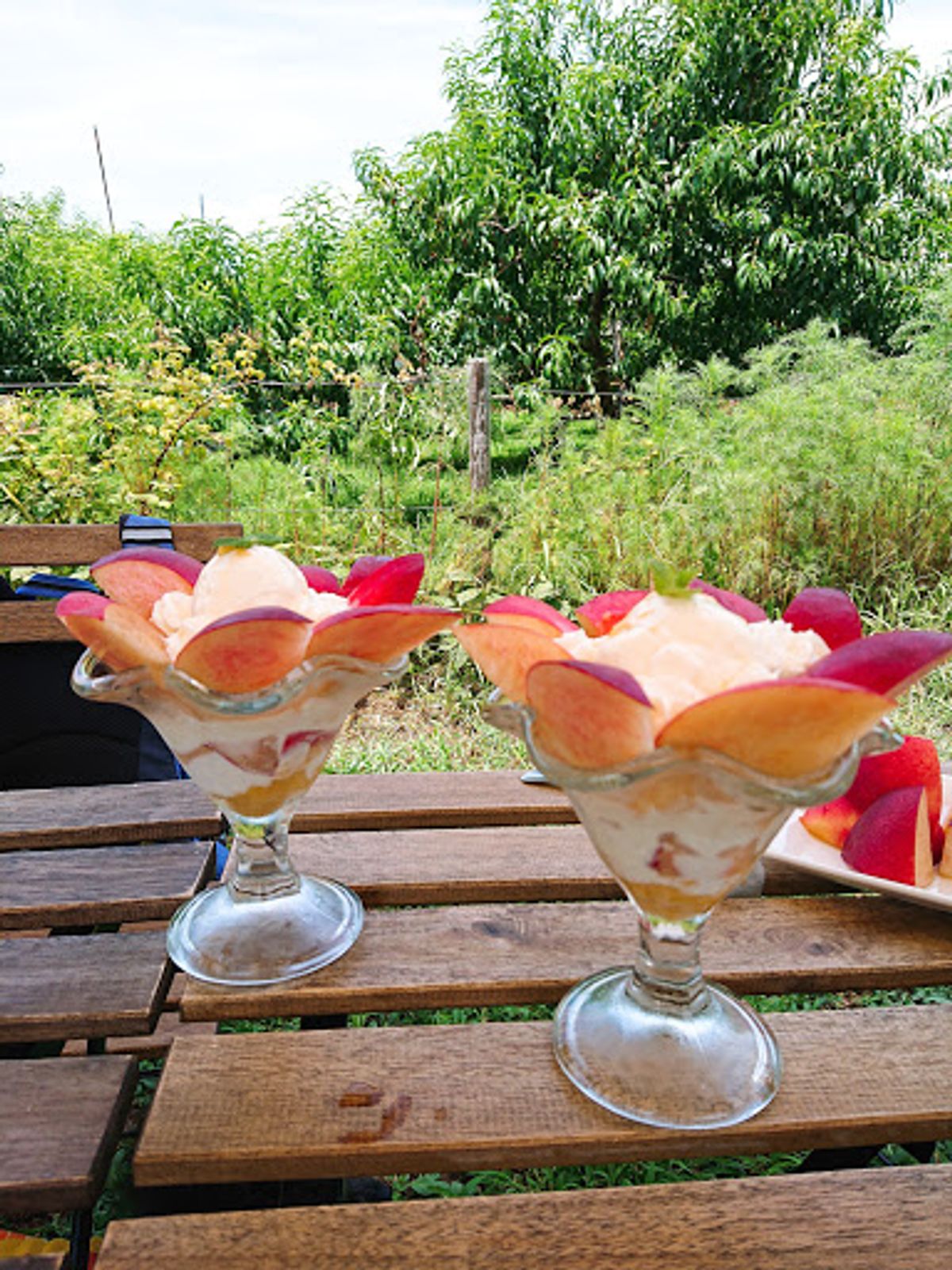 桃ピザ🍑と桃パフェ🍑