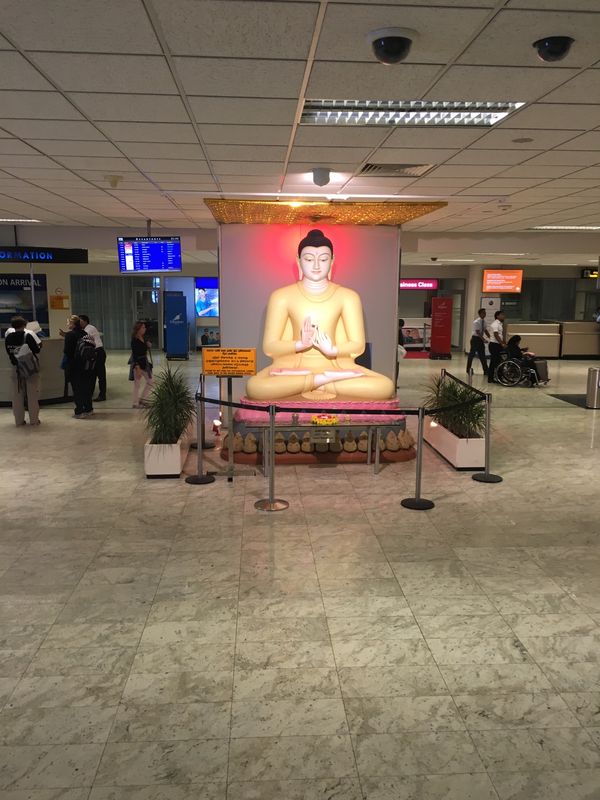 スリランカ・コロンボ「2018スリランカ一周」の写真：関西国際空港からクアラルンプール経由、ス...