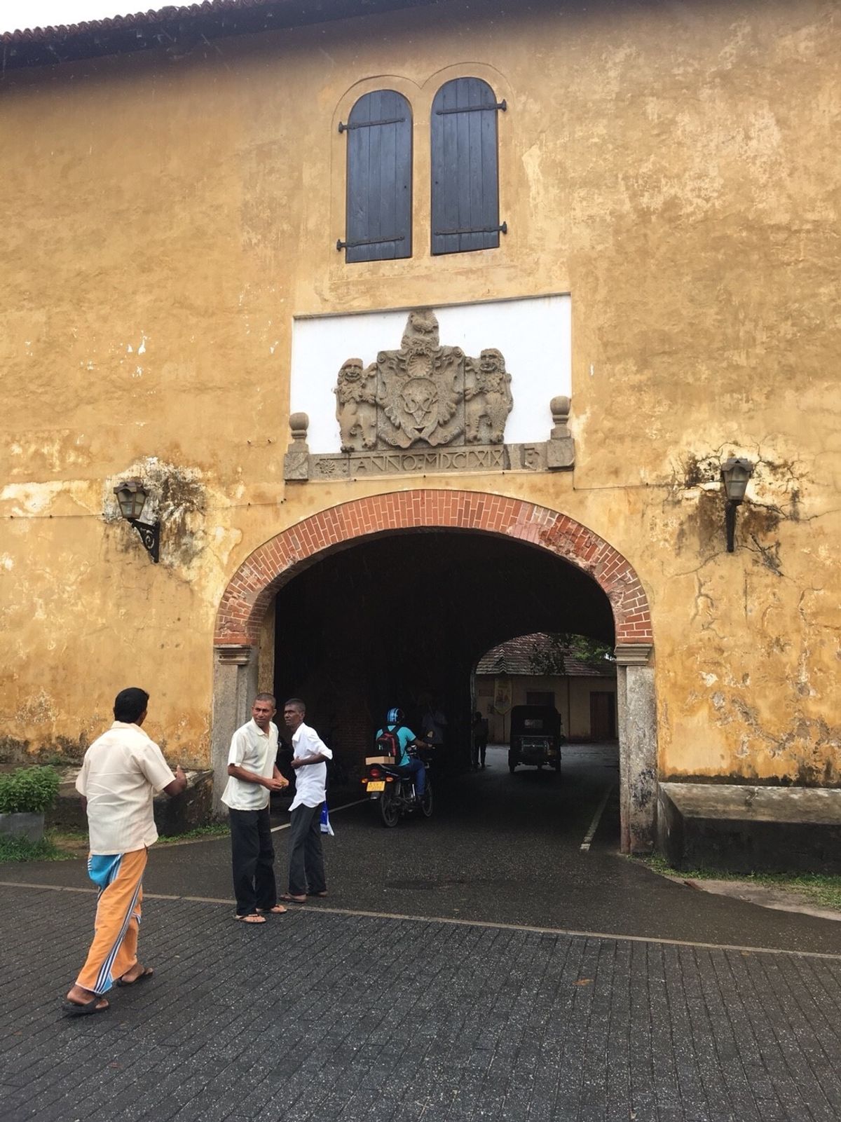 ゴールの街並み続き