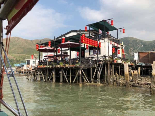 香港・香港「201810 香港🇭🇰」の写真：間違えて船に乗ってしまい着いた先は長州と...