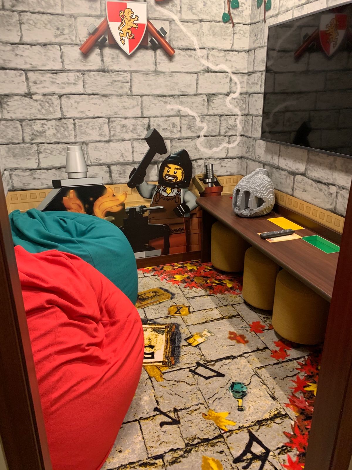レゴランドホテルの部屋、予想以上に良い！

子供部屋が二つある。一つは2段...