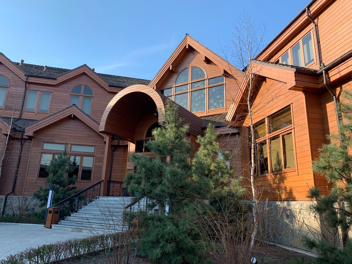 ホテル「ケダル・ハウス」
リーズナブルでレストランも美味しくて最高。