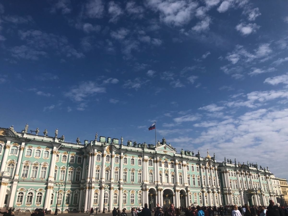 建物も、道路も広いや…
バシリー大聖堂はステキすぎるフォルム！
サプサ...