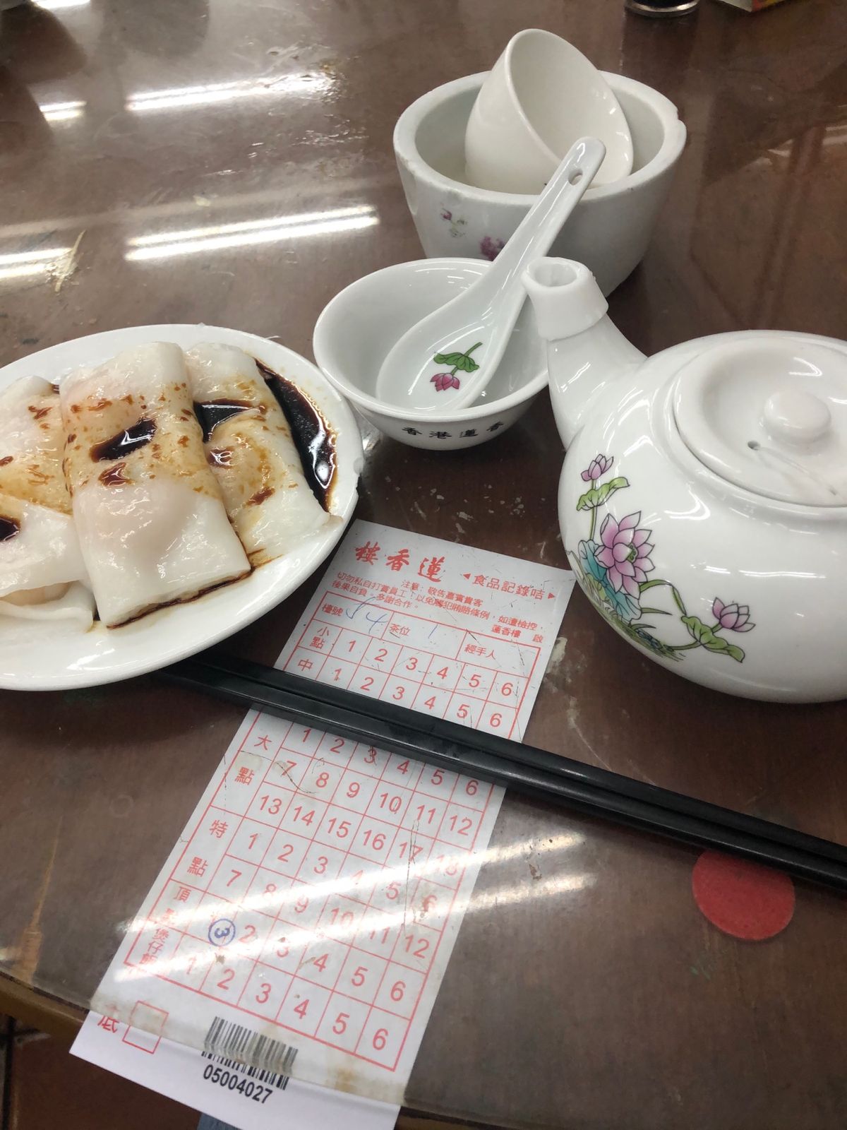 食べてんなー！もっとごはんの写真あるわーw何食べてもおいしいから、嬉しい限り。