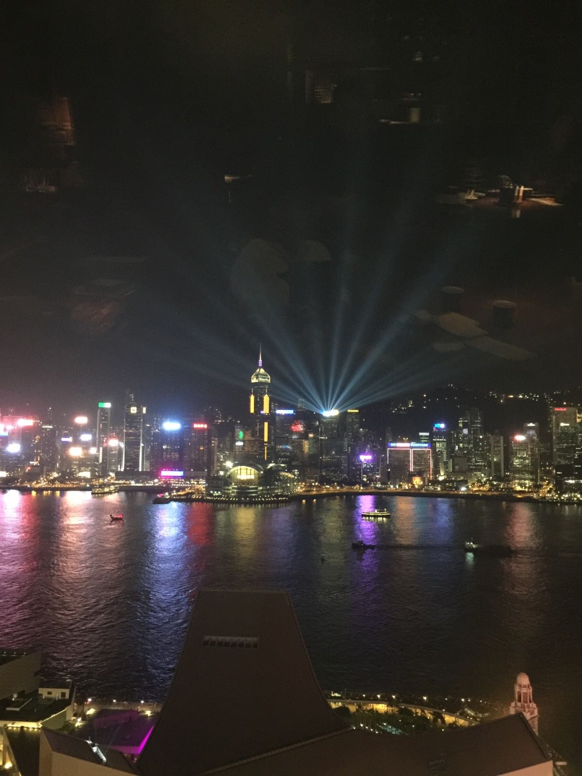 デモで空港が閉鎖された日の1週間後だったので、いけるのかどうか気にしてあま...