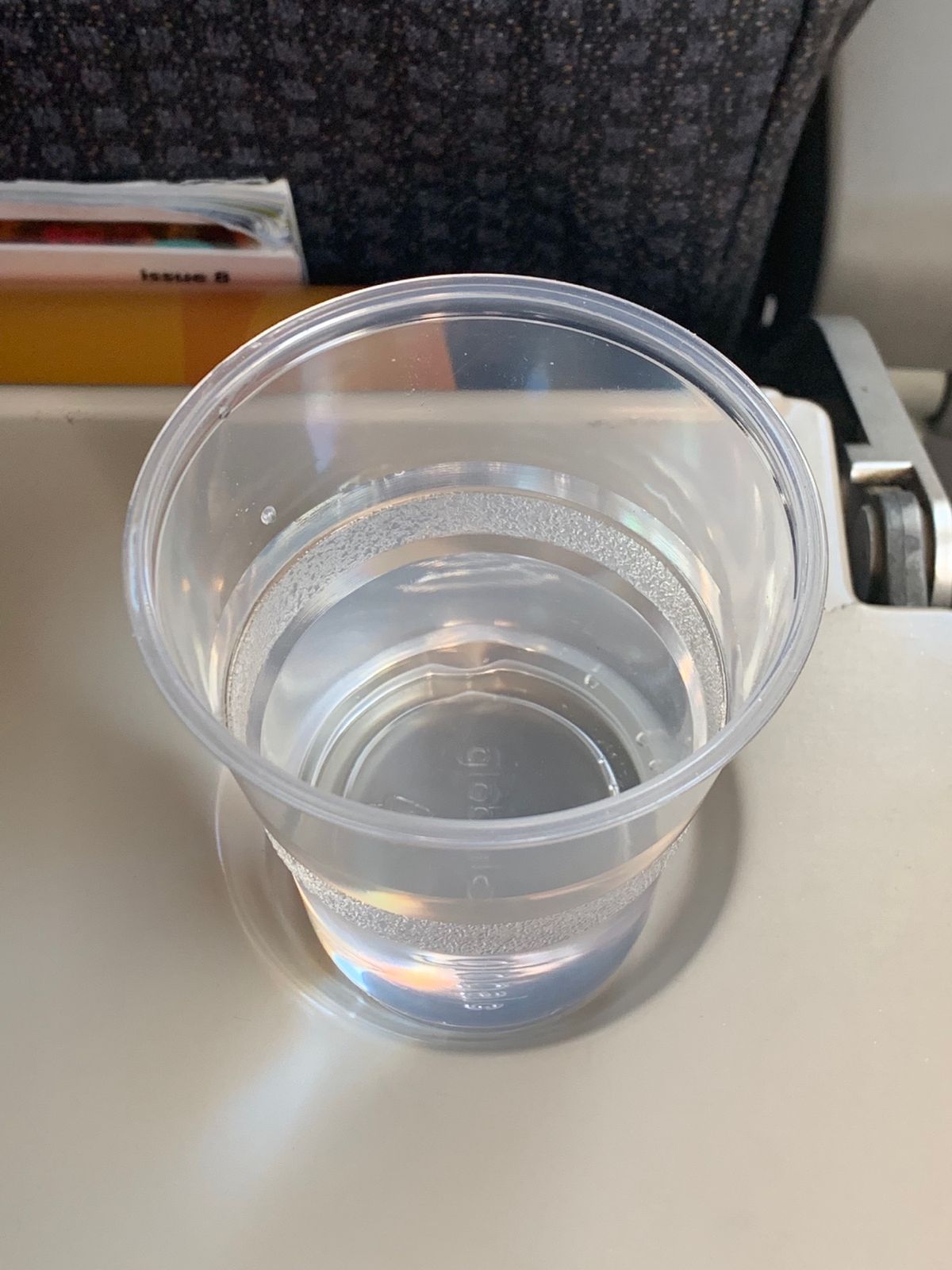 ケアンズに到着！

機内では恵の水も出てきたので、だいぶ回復！

さぁ、こ...