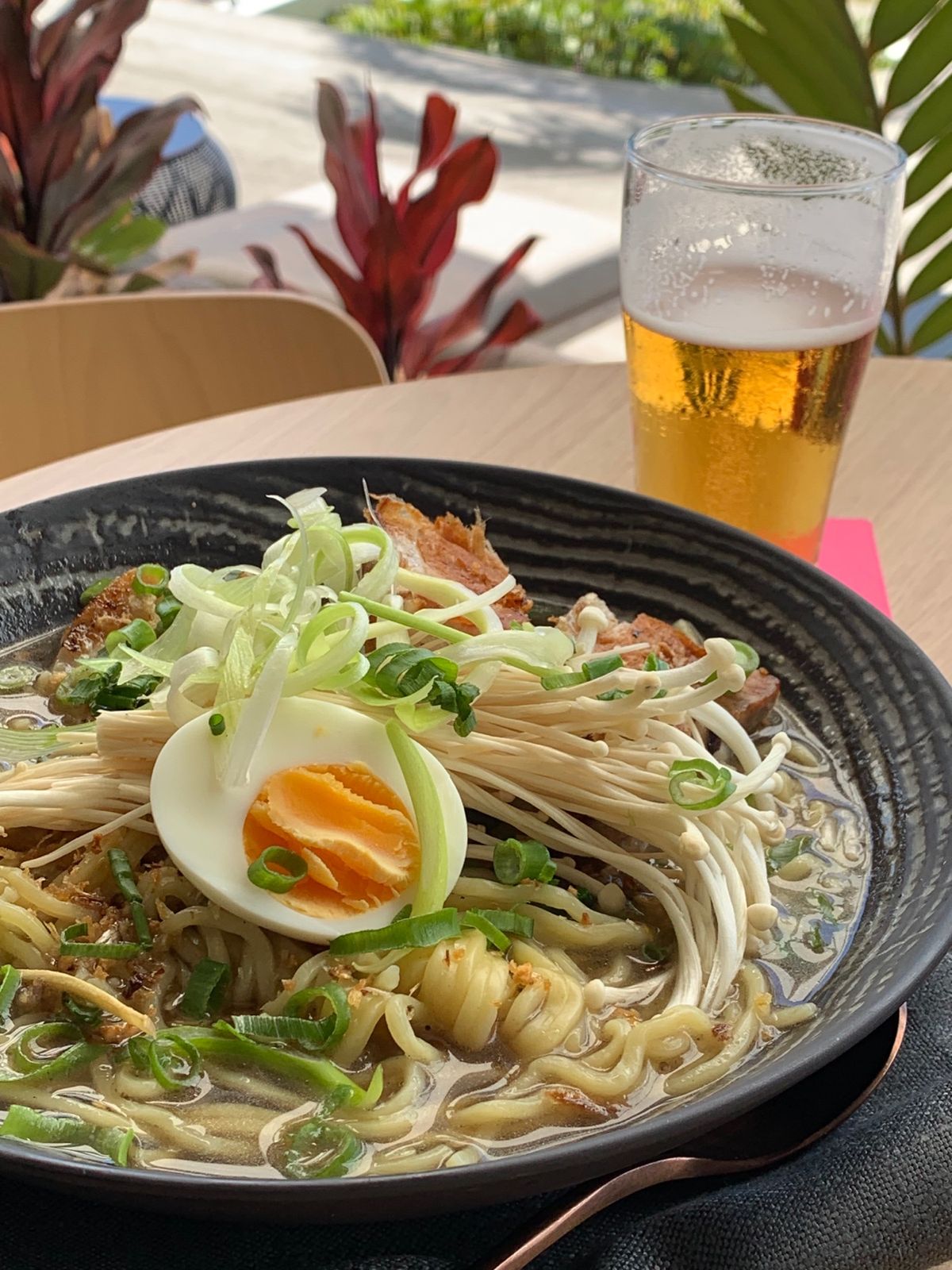 ケアンズにきていきなりラーメンを食べる。

味はそうですね、札幌一番塩ラー...