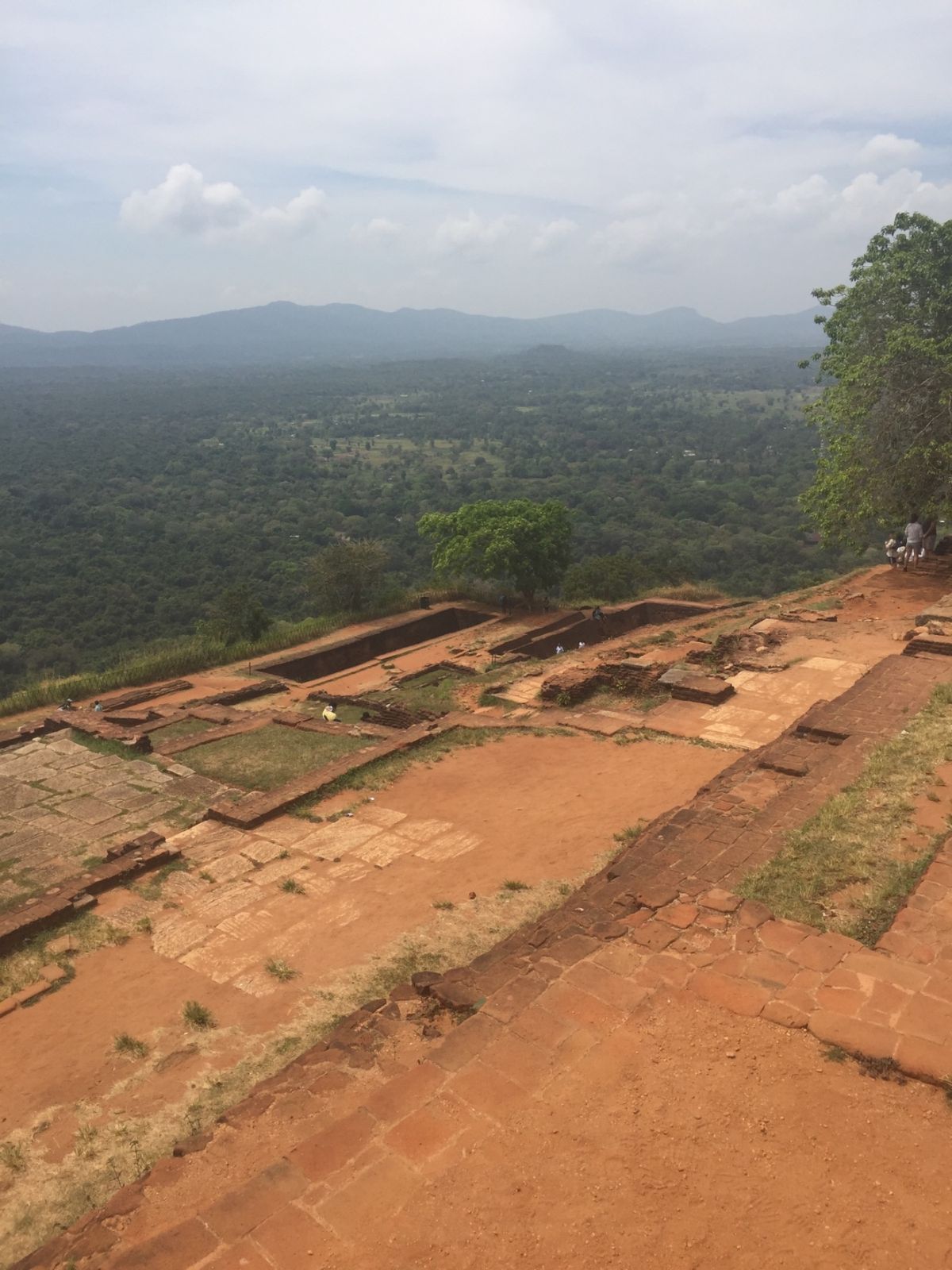 シーギリアロック