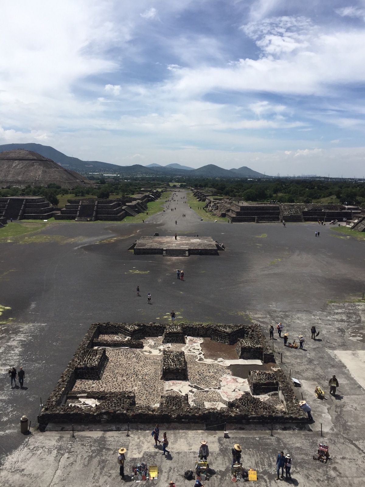 ティオティワカンとスペイン広場