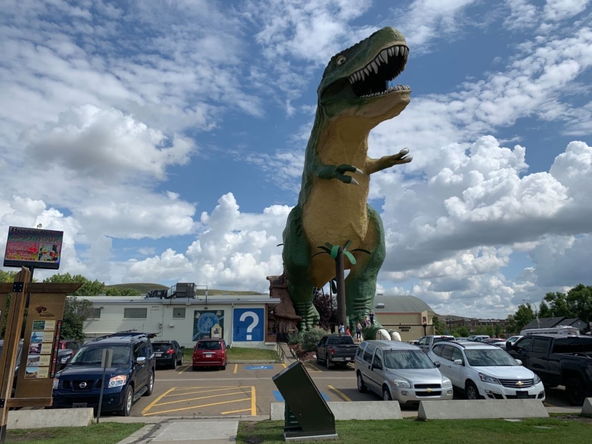 2019/08/14《ドラムヘラーツアー》
観光案内所にある恐竜
子供...