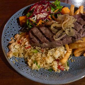 《ごはん編》
オーストラリアといえばオージービーフ🐄
