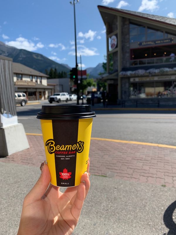 カナダ「キャンモア ・バンフ」の写真：2019/08/15
キャンモアの朝
...