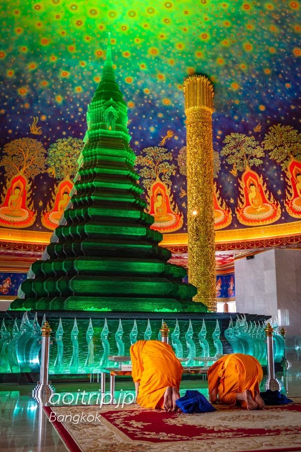 タイ・バンコク「バンコク」の写真：バンコクの西部にある寺院、ワットパークナ...