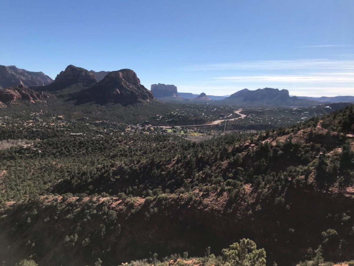 アンテロープキャニオンに一番いきたくて、絶景周遊のツアーに参加✈️モニュメ...