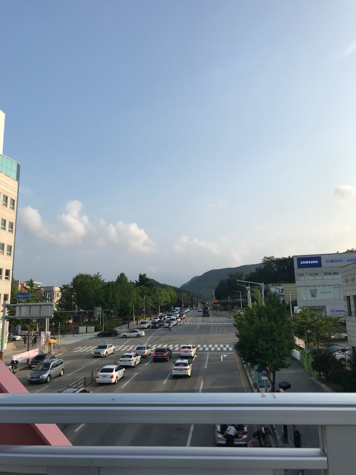 初めての春川。バスターミナルのすぐ横に大好きなemartがあるのでいい街とみた。