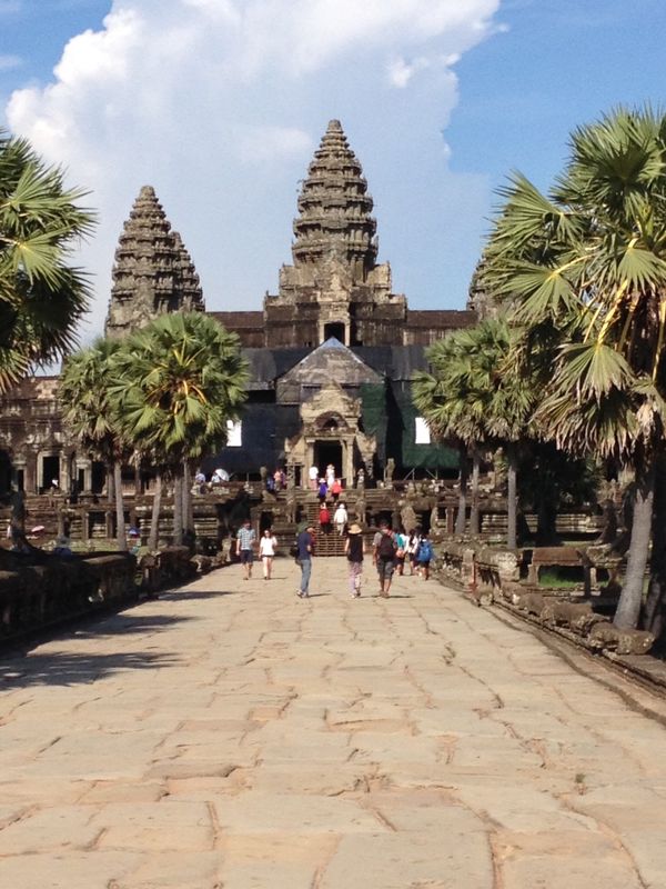 カンボジア「カンボジア  ワイワイ」の写真