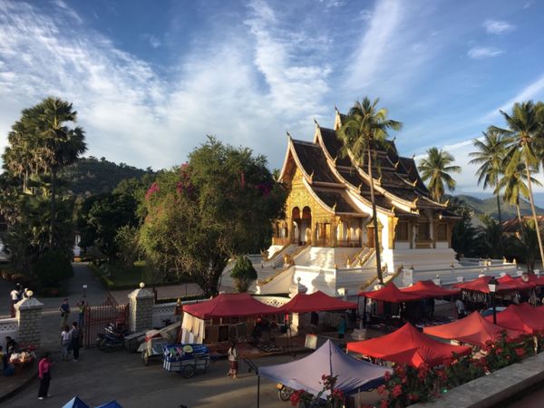 ラオス人民民主共和国「ラオス」の写真：2019/01/04《ルアンパバーン》