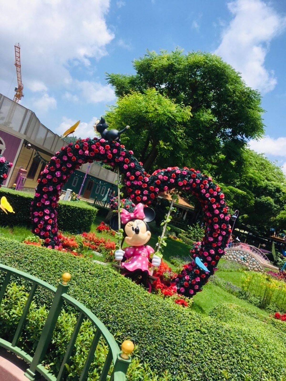 香港ディズニー。お城は工事中。