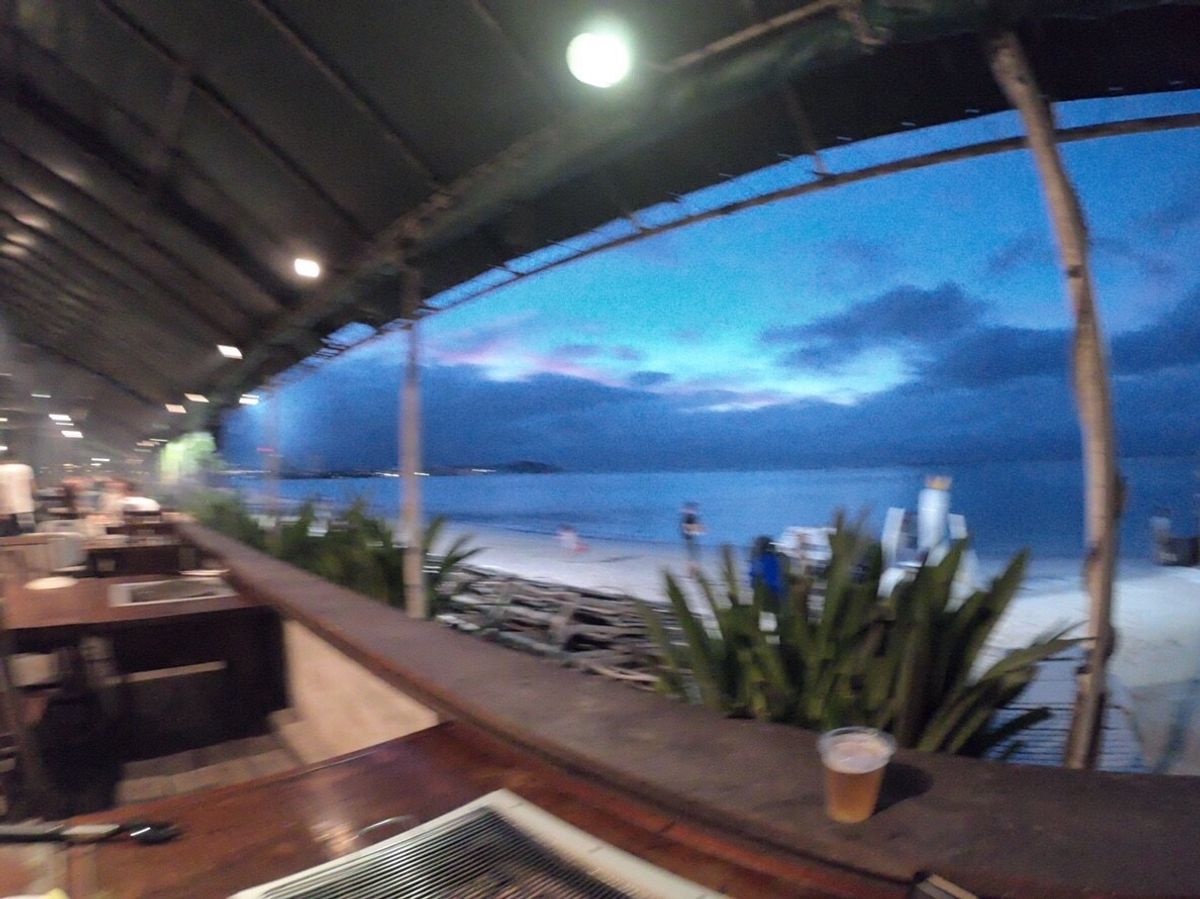 グランドプラザホテル
ジェットスキー
レンタカー
アルフレッドステーキ
バギー