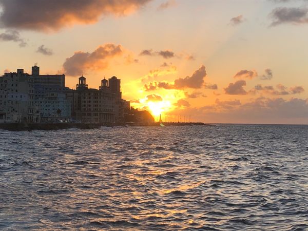 キューバ・ハバナ「キューバ🇨🇺 カリブの楽園へ」の写真