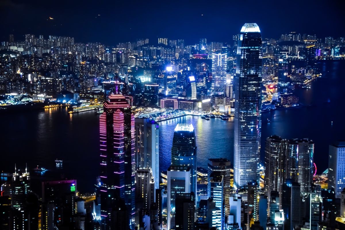 香港、カンフーと飲茶