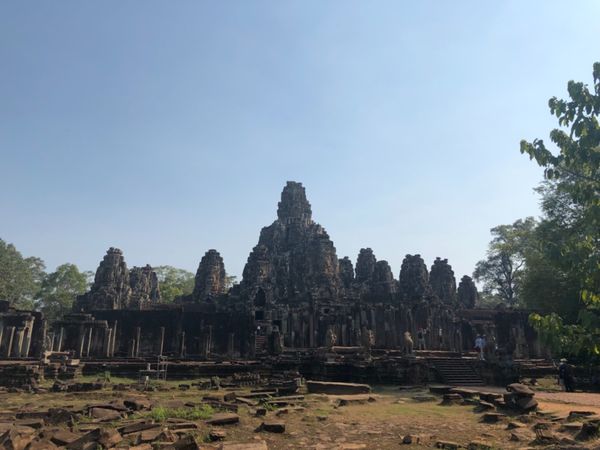 カンボジア・シェリムアップ 、アンコールワット、アンコールトム「アンコールワット」の写真：アンコールトム