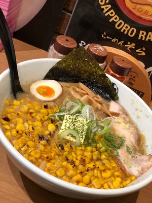 ひたすら食べるだけの弾丸旅