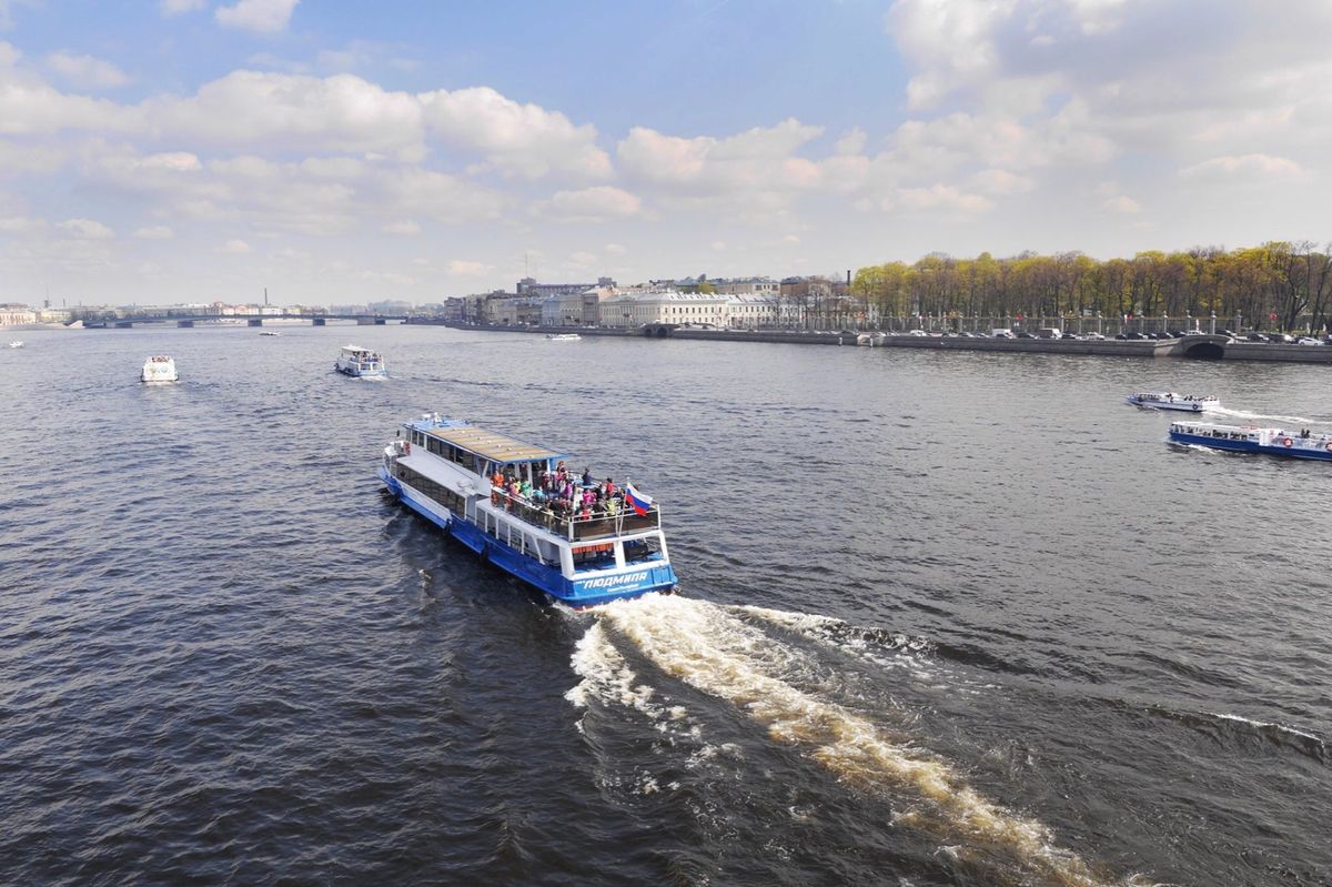 なんかパリっぽい。
ビザが面倒なので日本人観光客が多くないだけで、ものすご...