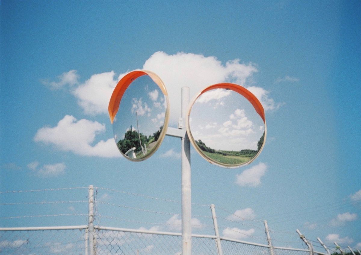 見たことがないくらいな碧い海だった
昼まで民宿でゴロゴロして自転車でゆるゆ...