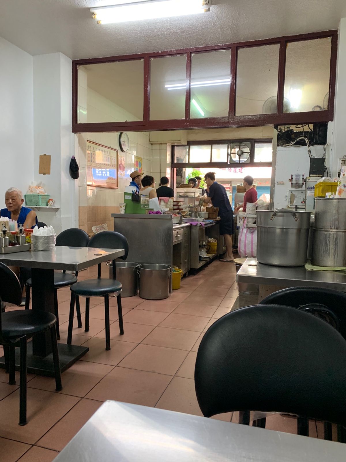 早朝の台北で朝ごはん🥢@四海豆漿大王